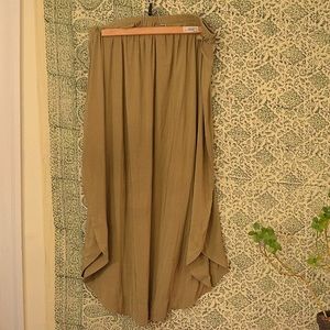 Silky multi length skirt